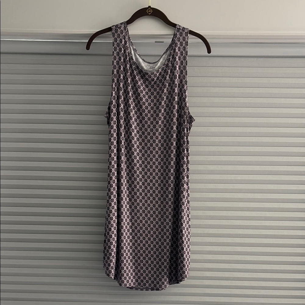 Sleeveless Geometric Pattern Tank